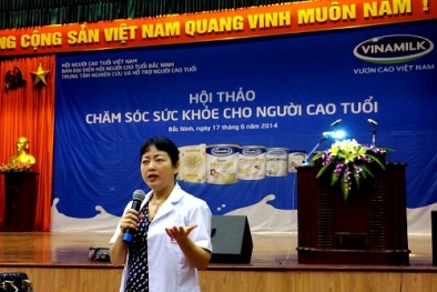 Vinamilk chăm sóc 13Win19 ưu đãi hấp dẫn người cao tuổi tại miền Bắc